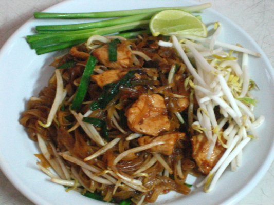 สูตรอาหารอีสาน – ผัดหมี่โคราช