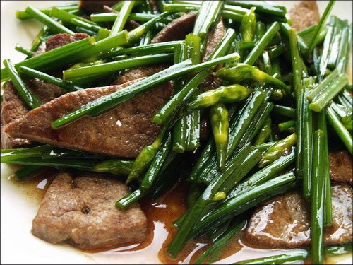 สูตรอาหาร – ผัดตับใส่ดอกกุ้ยช่าย