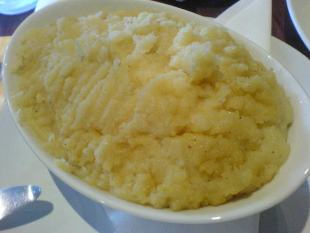 สูตรอาหารฝรั่ง – Mashed Potatoes (มันฝรั่งบด)