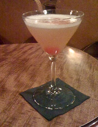 คอมฟอร์ทเทเบิ้ล ซาวร์  (Comfortable Sour)