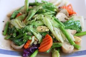 สูตรอาหารเจ – ผัดเห็ดหูหนูรวมมิตร