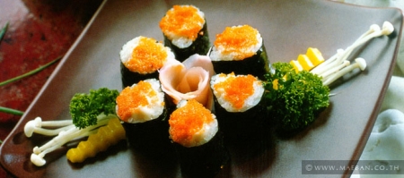 สูตรอาหารญี่ปุ่น – ข้าวห่อสาหร่ายไส้ไข่กุ้ง