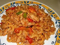 สูตรอาหารเด็ก – ผัดมะกะโรนีไก่