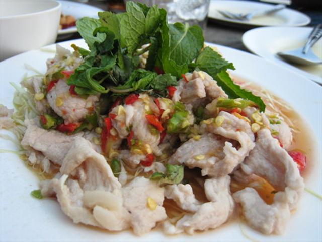 สูตรอาหาร – หมูมะนาว